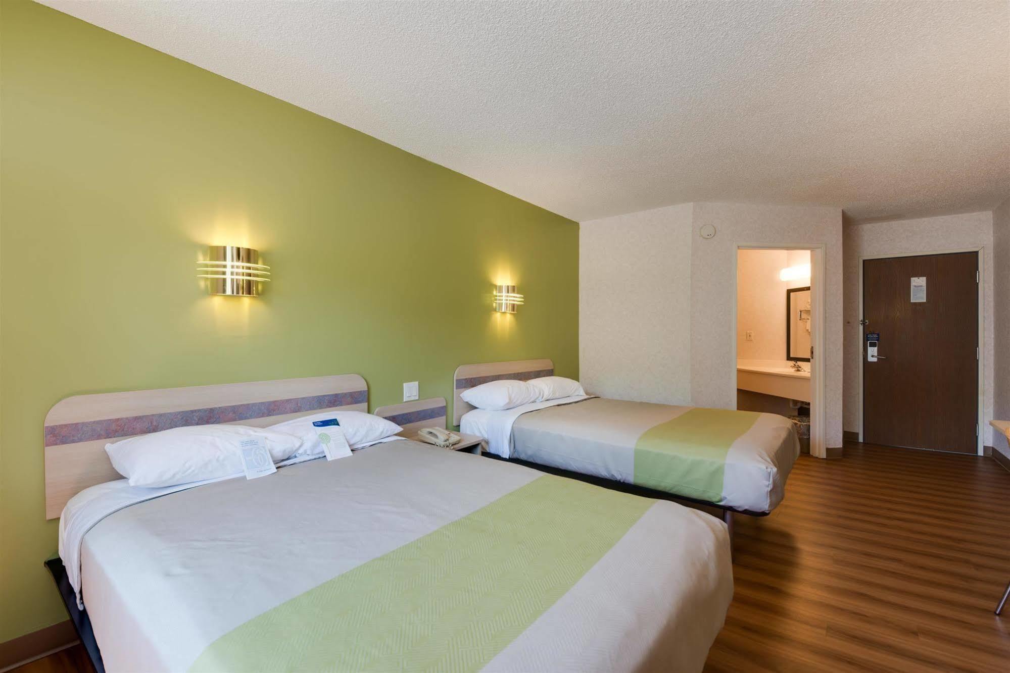 6-statesville, Nc Hotel